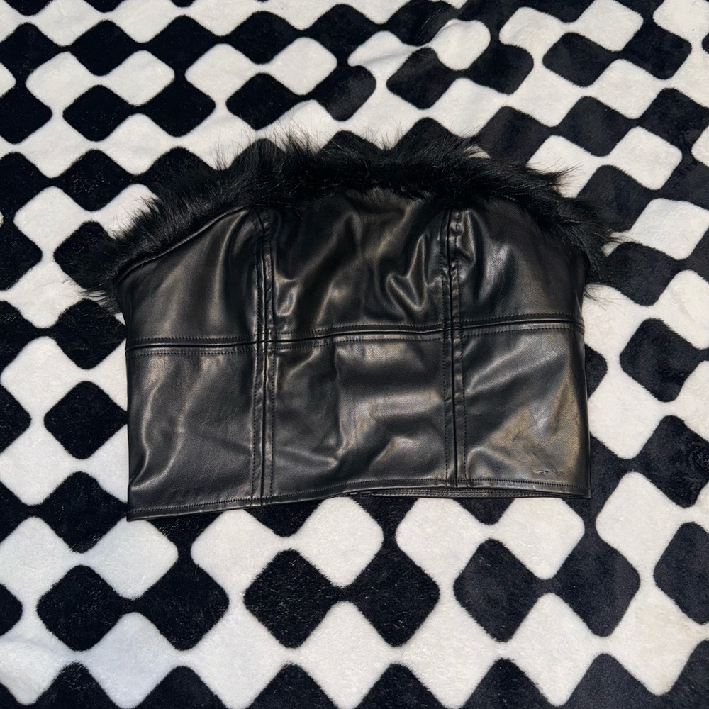 SUPER CUTE Faux Black Leather Crop Tube Top Small
